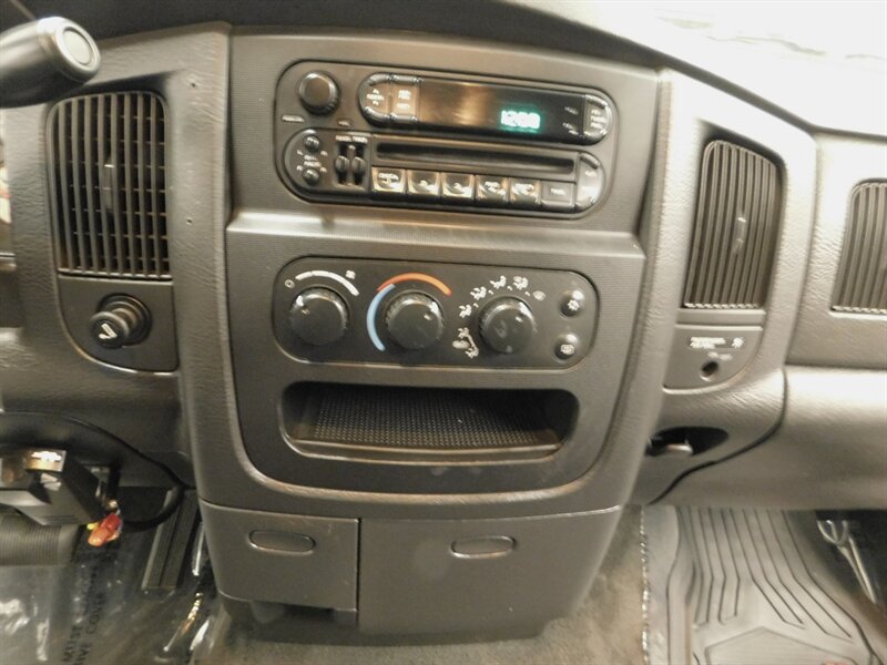 2003 Dodge Ram 2500 SLT 2dr Regular Cab   - Photo 18 - Gladstone, OR 97027