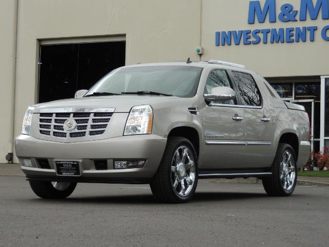 2007 Cadillac Escalade EXT AWD Navigation / Rear CAM / New Tires / LOADED   - Photo 1 - Portland, OR 97217