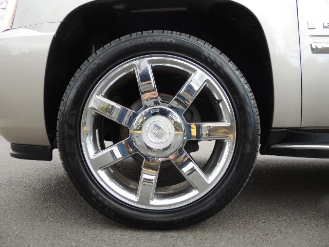 2007 Cadillac Escalade EXT AWD Navigation / Rear CAM / New Tires / LOADED   - Photo 24 - Portland, OR 97217