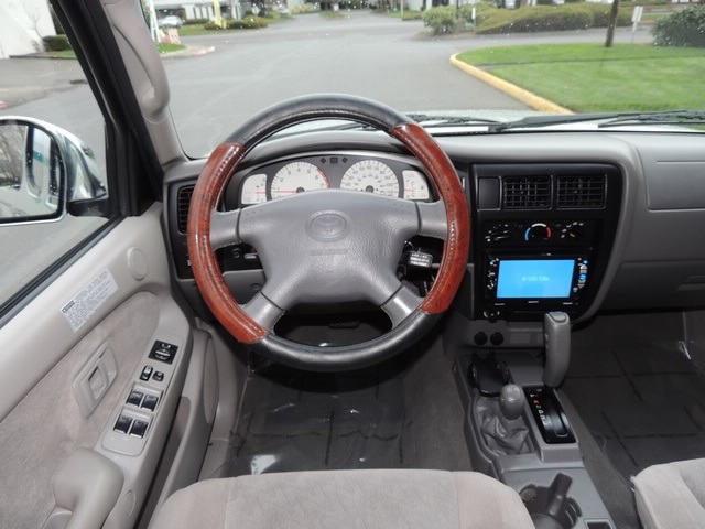 2003 Toyota Tacoma V6/ 4X4/ Double Cab / Limitedn/TRD Pkg/64k miles   - Photo 26 - Portland, OR 97217