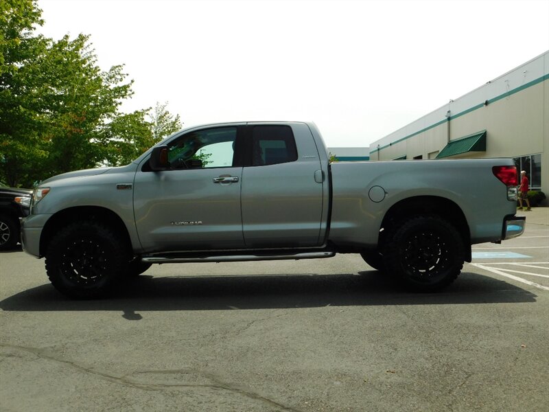 2007 Toyota Tundra Limited 4X4 / 5.7L / LEATHER / LIFTED / 109k Miles   - Photo 4 - Portland, OR 97217