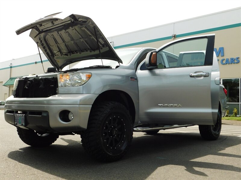 2007 Toyota Tundra Limited 4X4 / 5.7L / LEATHER / LIFTED / 109k Miles   - Photo 26 - Portland, OR 97217