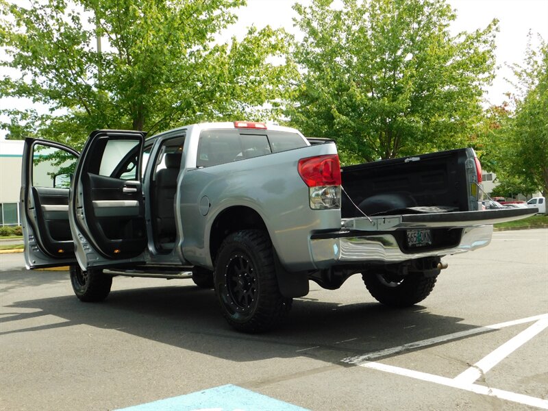 2007 Toyota Tundra Limited 4X4 / 5.7L / LEATHER / LIFTED / 109k Miles   - Photo 28 - Portland, OR 97217