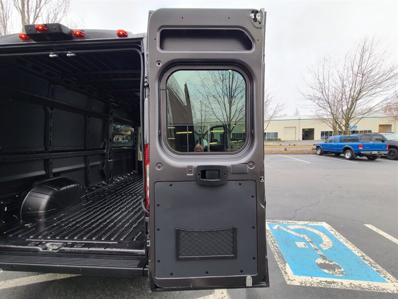 2020 RAM ProMaster 3500 159 WB / 1-TON / HIGH ROOF / LWB / NAVi / CAM  / EXTENDED LONG WHEEL BASE  / PARKING SENSORS / 1-OWNER / NEW TIRES / LOW MILES / NICELY EQUIPPED - Photo 48 - Portland, OR 97217