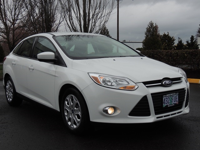 2012 Ford Focus SE 15,645Miles under Warranty civic mazda   - Photo 2 - Portland, OR 97217