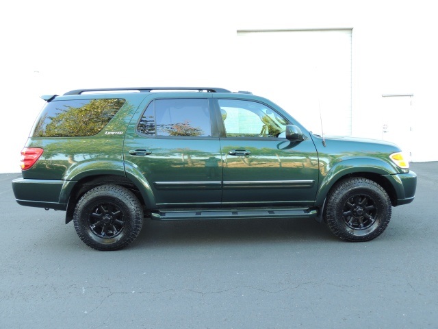 2002 Toyota Sequoia Limited   - Photo 4 - Portland, OR 97217