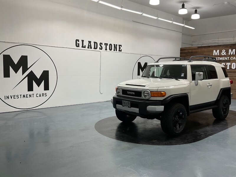 2010 Toyota FJ Cruiser Sport Utility 4X4 / 4.0L V6 / LOCAL / Excel Cond   - Photo 53 - Gladstone, OR 97027