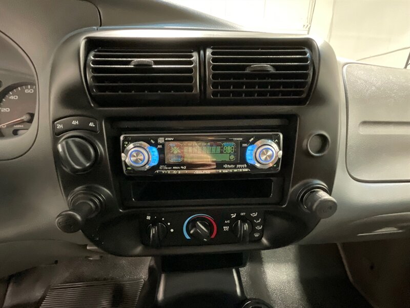 2007 Ford Ranger XLT Regular Cab 4X4 / 4.0L V6 /5-SPEED /67K MILES  / 1-OWNER / ZERO RUST / BRAND NEW TIRES - Photo 17 - Gladstone, OR 97027