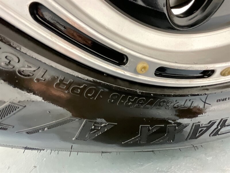 2007 Ford Ranger XLT Regular Cab 4X4 / 4.0L V6 /5-SPEED /67K MILES  / 1-OWNER / ZERO RUST / BRAND NEW TIRES - Photo 38 - Gladstone, OR 97027