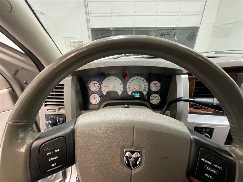 2008 Dodge Ram 2500 Laramie 4X4 6.7L CUMMINS DIESEL / 50k MILES / Leather Heated Seats / Sunroof / NEW TIRES / ZERO RUST - Photo 44 - Gladstone, OR 97027