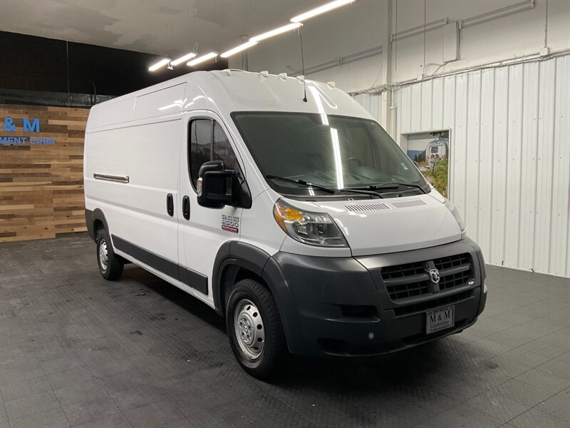 2017 RAM ProMaster 2500 CARGO VAN /159 WB/ HIGH ROOF / CLEAN  CLEAN VAN / 3.6L V6 / HIGHROOF 159WB - Photo 2 - Gladstone, OR 97027