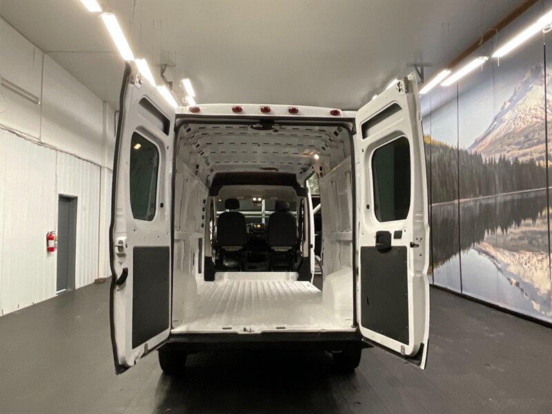 2017 RAM ProMaster 2500 CARGO VAN /159 WB/ HIGH ROOF / CLEAN  CLEAN VAN / 3.6L V6 / HIGHROOF 159WB - Photo 12 - Gladstone, OR 97027