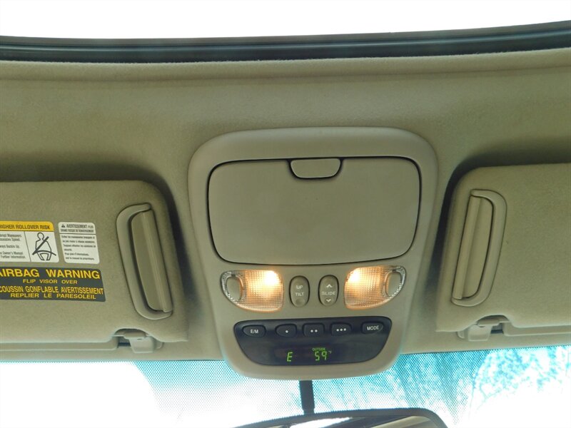 2006 Toyota Tundra Limited Double Cab 4X4 / Leather / Navi / Sunroof   - Photo 35 - Portland, OR 97217