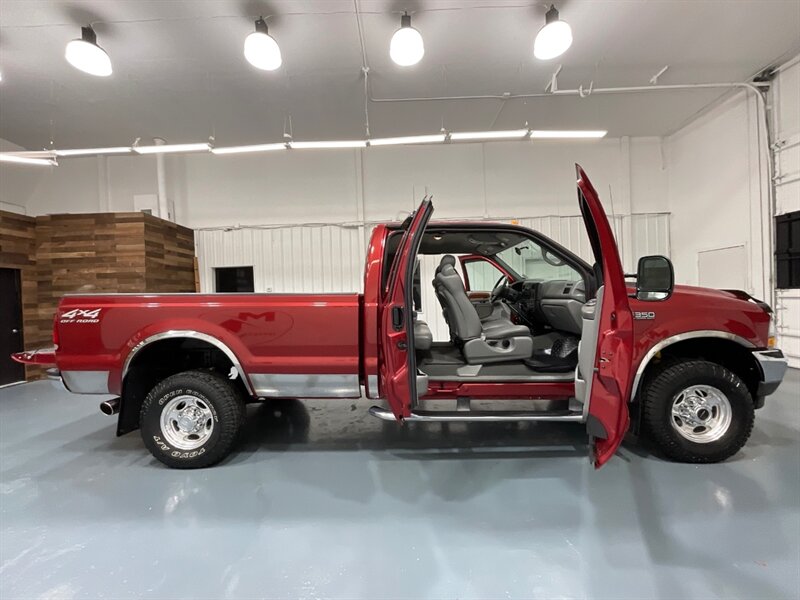 2002 Ford F-350 Super Duty Lariat 4X4 / 7.3L DIESEL/6-SPEED MANUAL  / 1-OWNER / Leather Seats / Long bed / ZERO RUST - Photo 12 - Gladstone, OR 97027