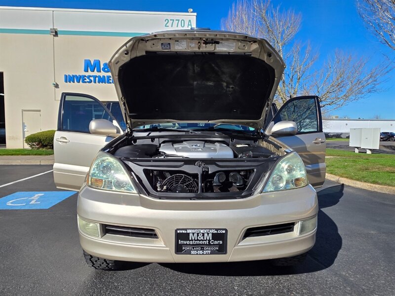 2006 Lexus GX 470 4X4 / V8 4.7L / 8-Passenger / New Timing Belt / Brand New Wheels / Brand New Tires / Fully Loaded / Zero Rust - Photo 30 - Portland, OR 97217