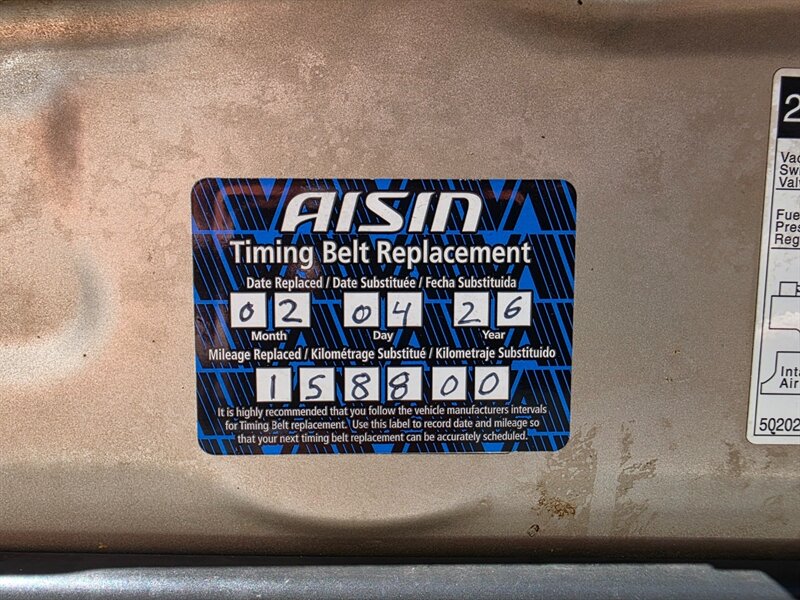 2006 Lexus GX 470 4X4 / V8 4.7L / 8-Passenger / New Timing Belt / Brand New Wheels / Brand New Tires / Fully Loaded / Zero Rust - Photo 22 - Portland, OR 97217