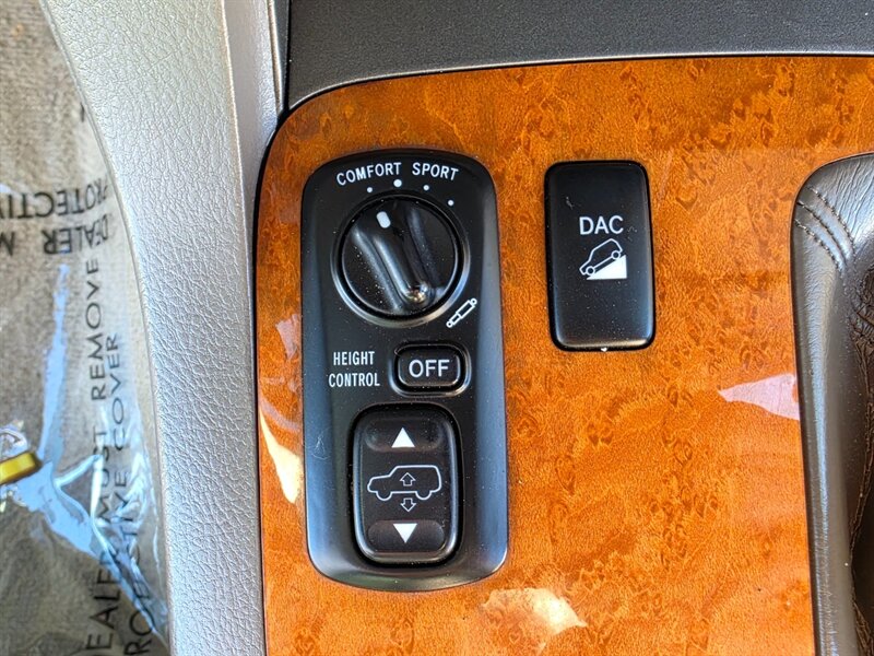 2006 Lexus GX 470 4X4 / V8 4.7L / 8-Passenger / New Timing Belt / Brand New Wheels / Brand New Tires / Fully Loaded / Zero Rust - Photo 44 - Portland, OR 97217