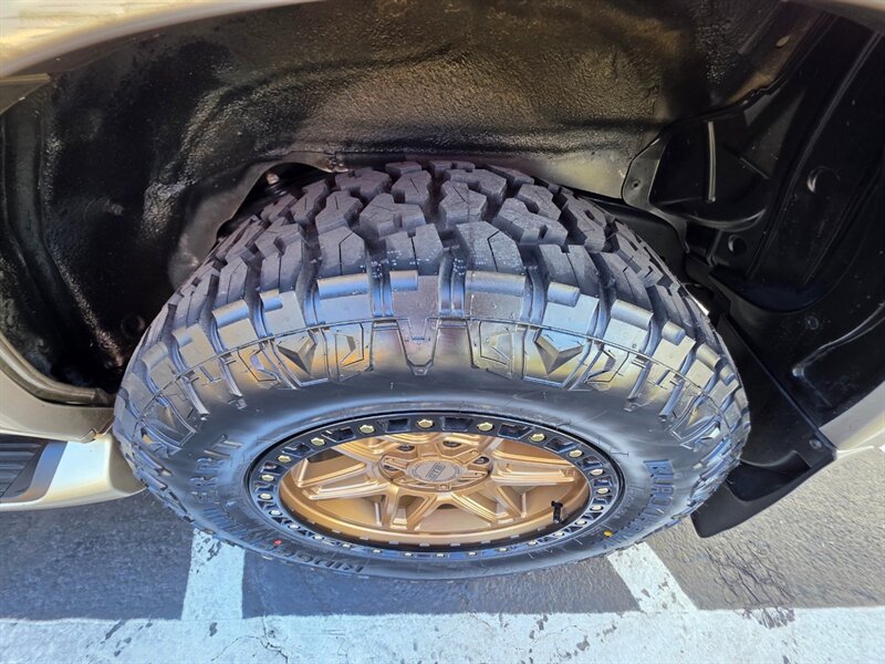 2006 Lexus GX 470 4X4 / V8 4.7L / 8-Passenger / New Timing Belt / Brand New Wheels / Brand New Tires / Fully Loaded / Zero Rust - Photo 64 - Portland, OR 97217