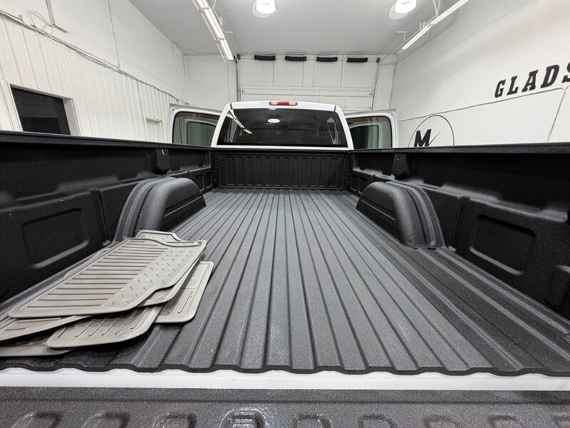 2006 Chevrolet Silverado 2500 2500hd LT 4x4 6.6L DURAMAX DIESEL / LBZ MOTOR / LONG BED / LEATHER SEATS / ZERO RUST - Photo 10 - Gladstone, OR 97027