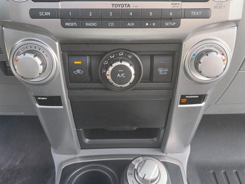 2013 Toyota 4Runner 4X4 V6 SUNROOF BACK-UP CAM TRD's GOOD-YEARS LIFTED PARK SENSORS - Photo 45 - Portland, OR 97217