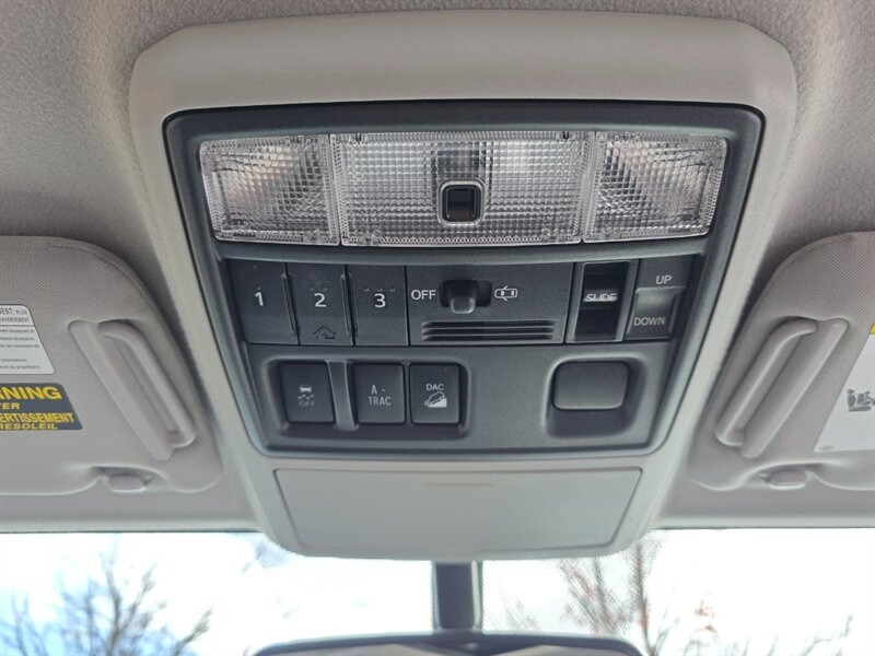 2013 Toyota 4Runner 4X4 V6 SUNROOF BACK-UP CAM TRD's GOOD-YEARS LIFTED PARK SENSORS - Photo 41 - Portland, OR 97217