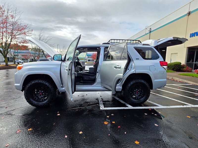 2013 Toyota 4Runner 4X4 V6 SUNROOF BACK-UP CAM TRD's GOOD-YEARS LIFTED PARK SENSORS - Photo 21 - Portland, OR 97217
