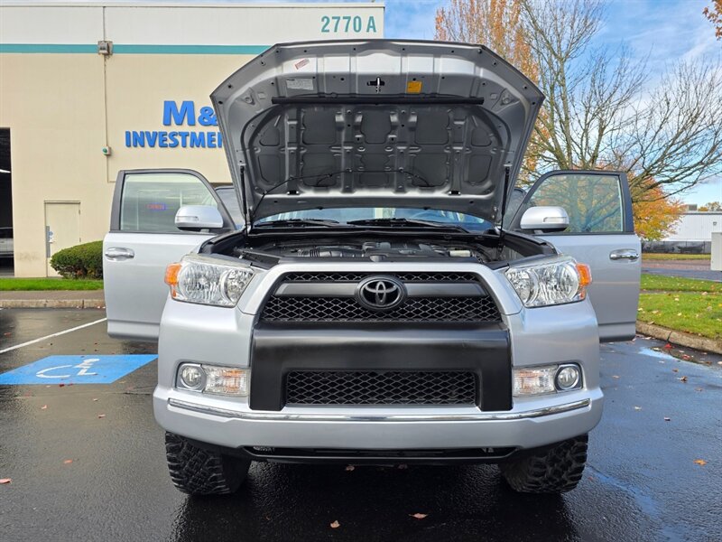 2013 Toyota 4Runner 4X4 V6 SUNROOF BACK-UP CAM TRD's GOOD-YEARS LIFTED PARK SENSORS - Photo 29 - Portland, OR 97217