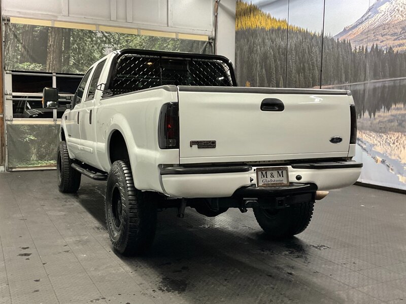 2001 Ford F-350 Lariat Crew Cab 4X4 / 7.3L DIESEL / 6-SPEED MANUAL  BRAND NEW 4 " LIFT KIT w/ BRAND NEW WHEELS & TIRES / 6-SPEED / RUST FREE / ONLY 115,000 MILES / SHARP & CLEAN - Photo 7 - Gladstone, OR 97027