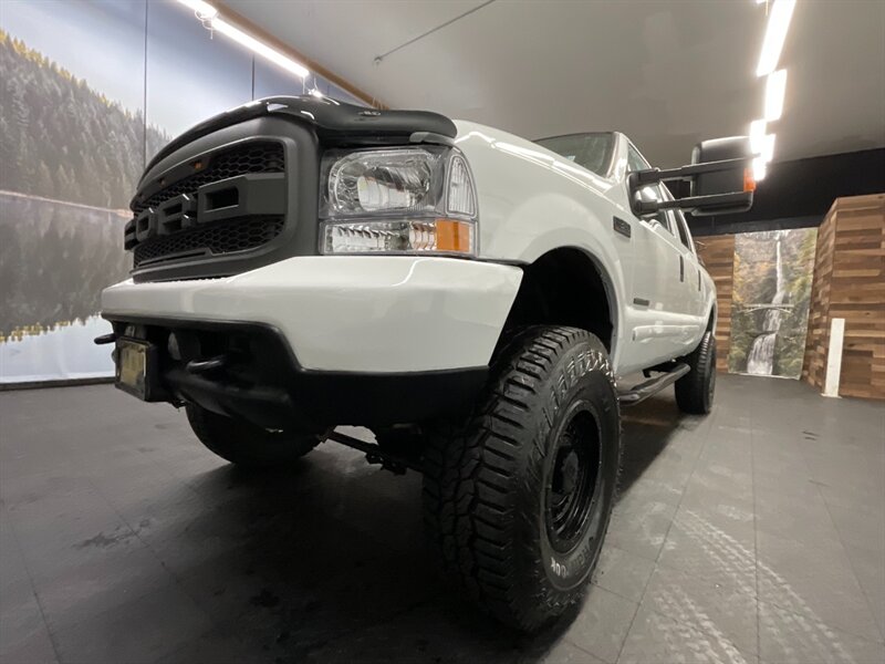 2001 Ford F-350 Lariat Crew Cab 4X4 / 7.3L DIESEL / 6-SPEED MANUAL  BRAND NEW 4 " LIFT KIT w/ BRAND NEW WHEELS & TIRES / 6-SPEED / RUST FREE / ONLY 115,000 MILES / SHARP & CLEAN - Photo 9 - Gladstone, OR 97027