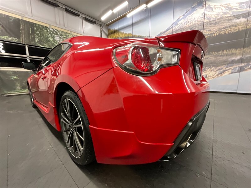 2013 Scion FR-S Coupe FRS / 6-SPEED MANUAL / LOCAL CAR / CLEAN   - Photo 12 - Gladstone, OR 97027