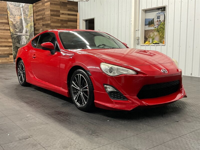 2013 Scion FR-S Coupe FRS / 6-SPEED MANUAL / LOCAL CAR / CLEAN