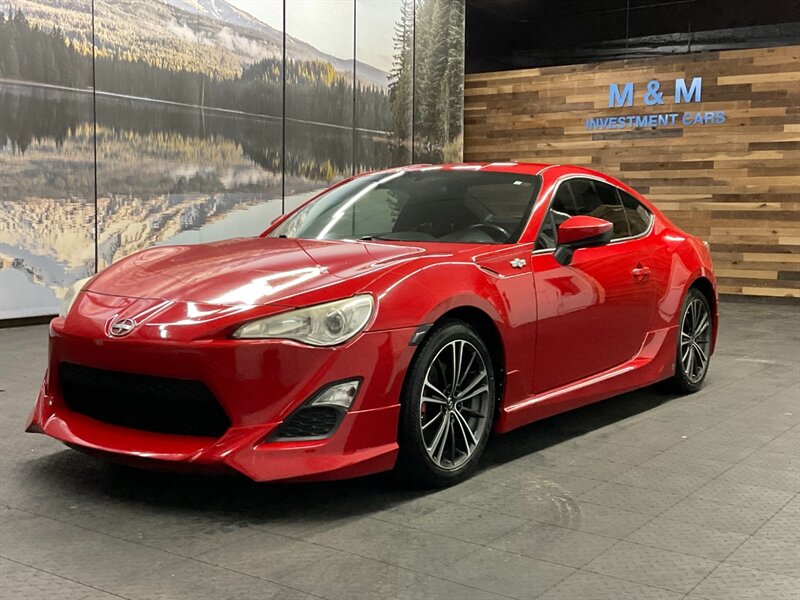 2013 Scion FR-S Coupe FRS / 6-SPEED MANUAL / LOCAL CAR / CLEAN   - Photo 1 - Gladstone, OR 97027