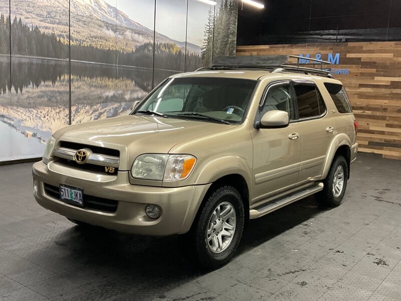 2006 Toyota Sequoia SR5 4x4 / 3rd Row Seat / Only 124,000 Mile  Local SUV / Rust Free / Roof Rack / Tow Hitch - Photo 33 - Gladstone, OR 97027