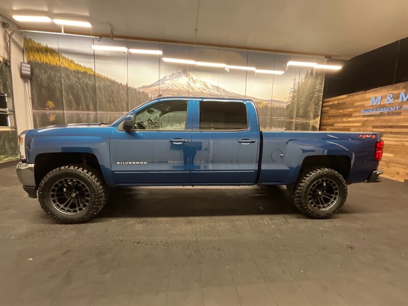 2018 Chevrolet Silverado 1500 LT 4X4 / 5.3L / 1-OWNER / NEW LIFTED / 12,000 MILE   - Photo 3 - Gladstone, OR 97027