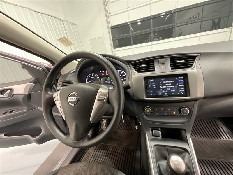 2019 Nissan Sentra S Sedan / 6-SPEED MANUAL / 1-OWNER / 71,000 MILES  / Backup Camera - Photo 20 - Gladstone, OR 97027