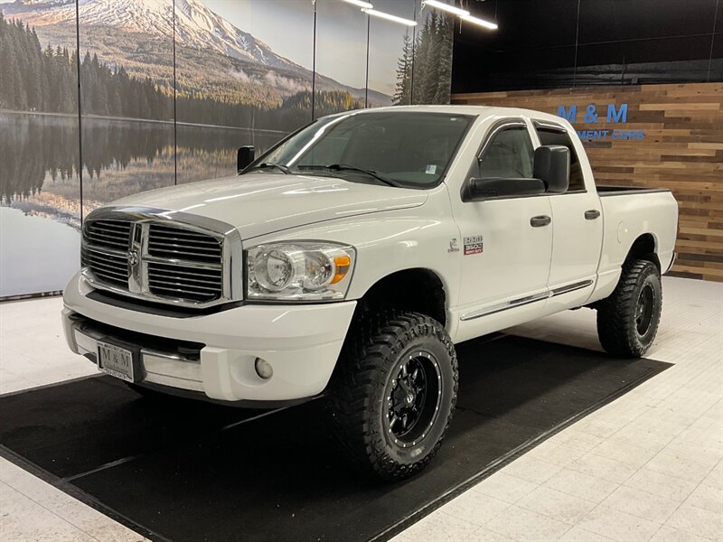 2009 Dodge Ram 3500 Laramie 4X4 / 6.7L DIESEL / 6-SPEED / 84,000 MILES  / LOCAL OREGON TRUCK / RUST FREE / LIFTED w. NEW WHEELS & TIRES / Leather Heated Seats / Navigation & Camera / SHARP & CLEAN !! - Photo 1 - Gladstone, OR 97027