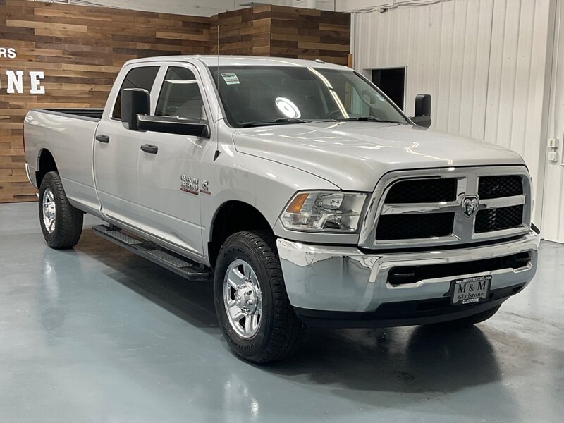 2016 RAM 3500 Tradesman Crew Cab 4X4 / 6.7L DIESEL/ AISIN TRANNY  / 1-TON / SRW / ZERO RUST - Photo 2 - Gladstone, OR 97027