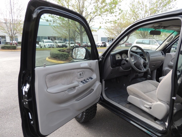 2003 Toyota Tacoma DOUBLE CAB / V6 / 4X4 TRD OFF ROAD / LIFTED   - Photo 19 - Portland, OR 97217