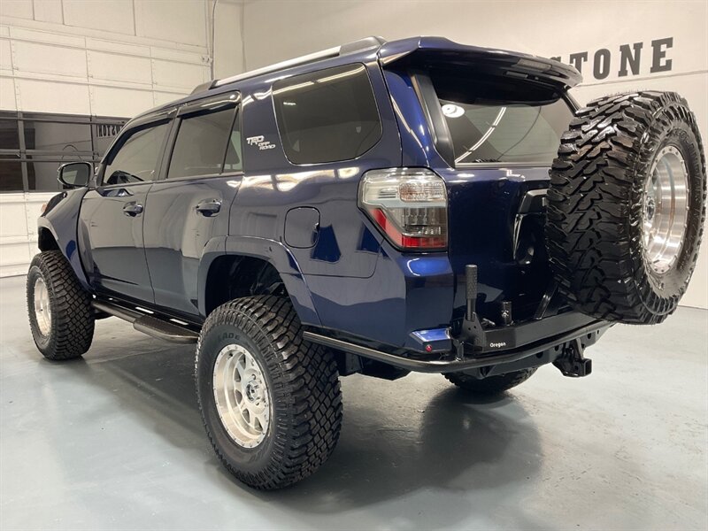 2018 Toyota 4Runner TRD Off-Road 4X4 / NEW TIRES / CUSTOM BUILD/LIFTED  / ZERO RUST / RADFLO SUSPENTION LIFT KIT / ADS SHOCKS - Photo 8 - Gladstone, OR 97027