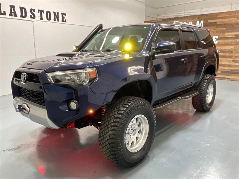 2018 Toyota 4Runner TRD Off-Road 4X4 / NEW TIRES / CUSTOM BUILD/LIFTED  / ZERO RUST / RADFLO SUSPENTION LIFT KIT / ADS SHOCKS - Photo 31 - Gladstone, OR 97027