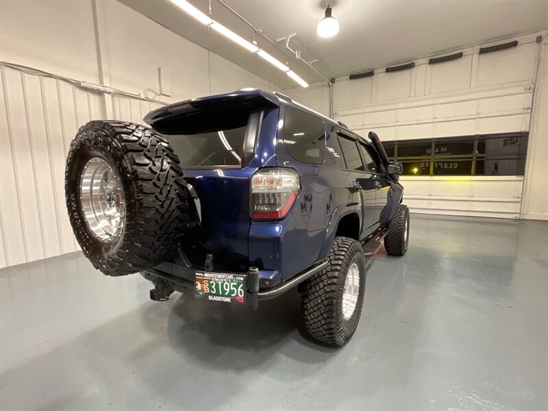 2018 Toyota 4Runner TRD Off-Road 4X4 / NEW TIRES / CUSTOM BUILD/LIFTED  / ZERO RUST / RADFLO SUSPENTION LIFT KIT / ADS SHOCKS - Photo 30 - Gladstone, OR 97027