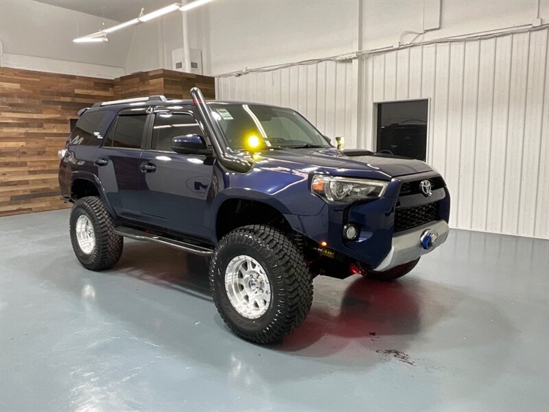 2018 Toyota 4Runner TRD Off-Road 4X4 / NEW TIRES / CUSTOM BUILD/LIFTED  / ZERO RUST / RADFLO SUSPENTION LIFT KIT / ADS SHOCKS - Photo 32 - Gladstone, OR 97027