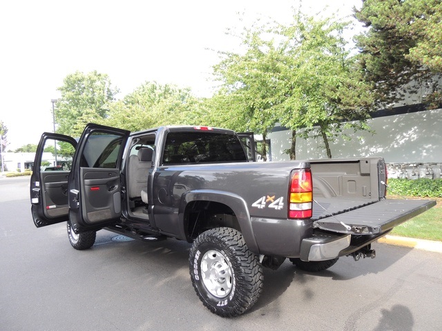 2005 GMC Sierra 2500 SLE/4X4/ Crew Cab/DURAMAX DIESEL/86k miles/LIFTED   - Photo 13 - Portland, OR 97217