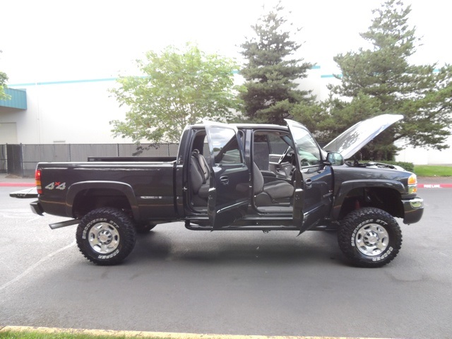 2005 GMC Sierra 2500 SLE/4X4/ Crew Cab/DURAMAX DIESEL/86k miles/LIFTED   - Photo 17 - Portland, OR 97217