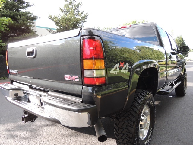 2005 GMC Sierra 2500 SLE/4X4/ Crew Cab/DURAMAX DIESEL/86k miles/LIFTED   - Photo 40 - Portland, OR 97217