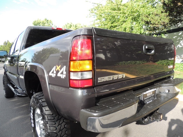 2005 GMC Sierra 2500 SLE/4X4/ Crew Cab/DURAMAX DIESEL/86k miles/LIFTED   - Photo 41 - Portland, OR 97217