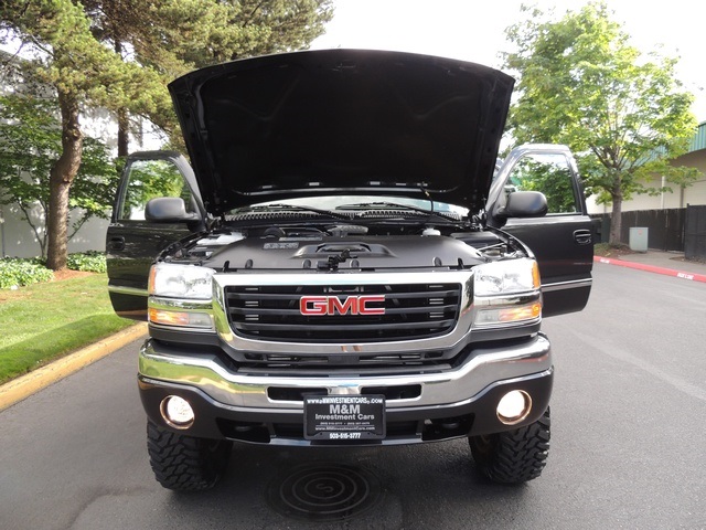 2005 GMC Sierra 2500 SLE/4X4/ Crew Cab/DURAMAX DIESEL/86k miles/LIFTED   - Photo 19 - Portland, OR 97217