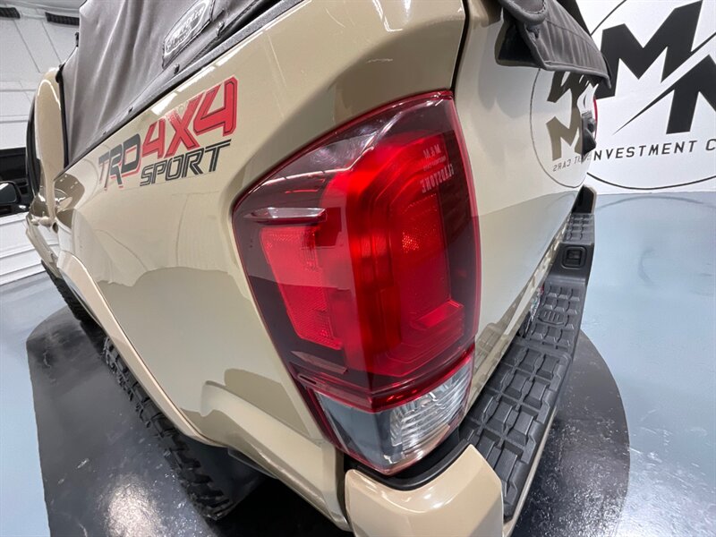 2018 Toyota Tacoma TRD Sport 4X4 /V6/ Tech Pkg  / 6-SPEED / LIFTED  / LOCAL TRUCK RUST FREE - Photo 27 - Gladstone, OR 97027