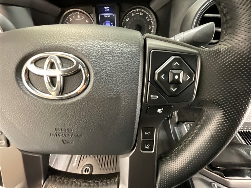 2018 Toyota Tacoma TRD Sport 4X4 /V6/ Tech Pkg  / 6-SPEED / LIFTED  / LOCAL TRUCK RUST FREE - Photo 44 - Gladstone, OR 97027