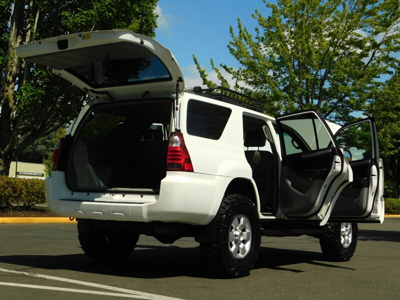 2008 Toyota 4Runner Sport SR5 V6 4X4 33 " MUD RR DIFF LIFTED / RECORDS   - Photo 29 - Portland, OR 97217